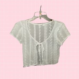 Popular 21 🦋 White Sheer Lace Shrug